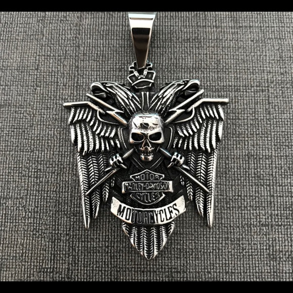 Limited! HD Men’s Necklace - Picture 3 of 4